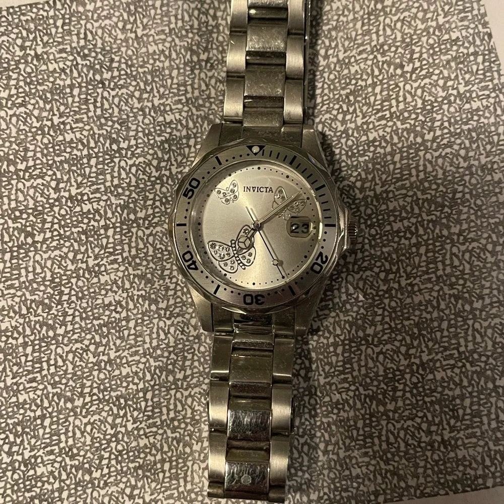 Invictia Watches